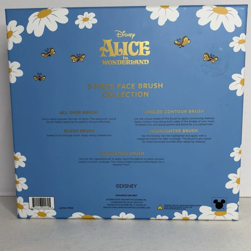 DISNEY ALICE IN WONDERLAND - 5 Piece Face Brush Collection - Full Size - NIB